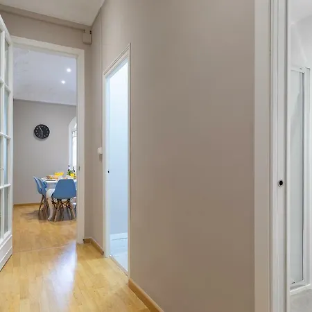 Key Barcelona Housing Apartment Room photo